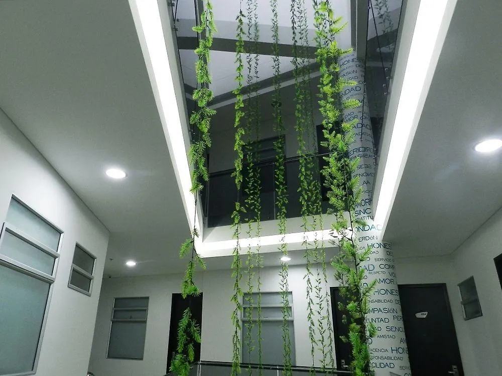 Hotel Bolivariana Plaza Medellin