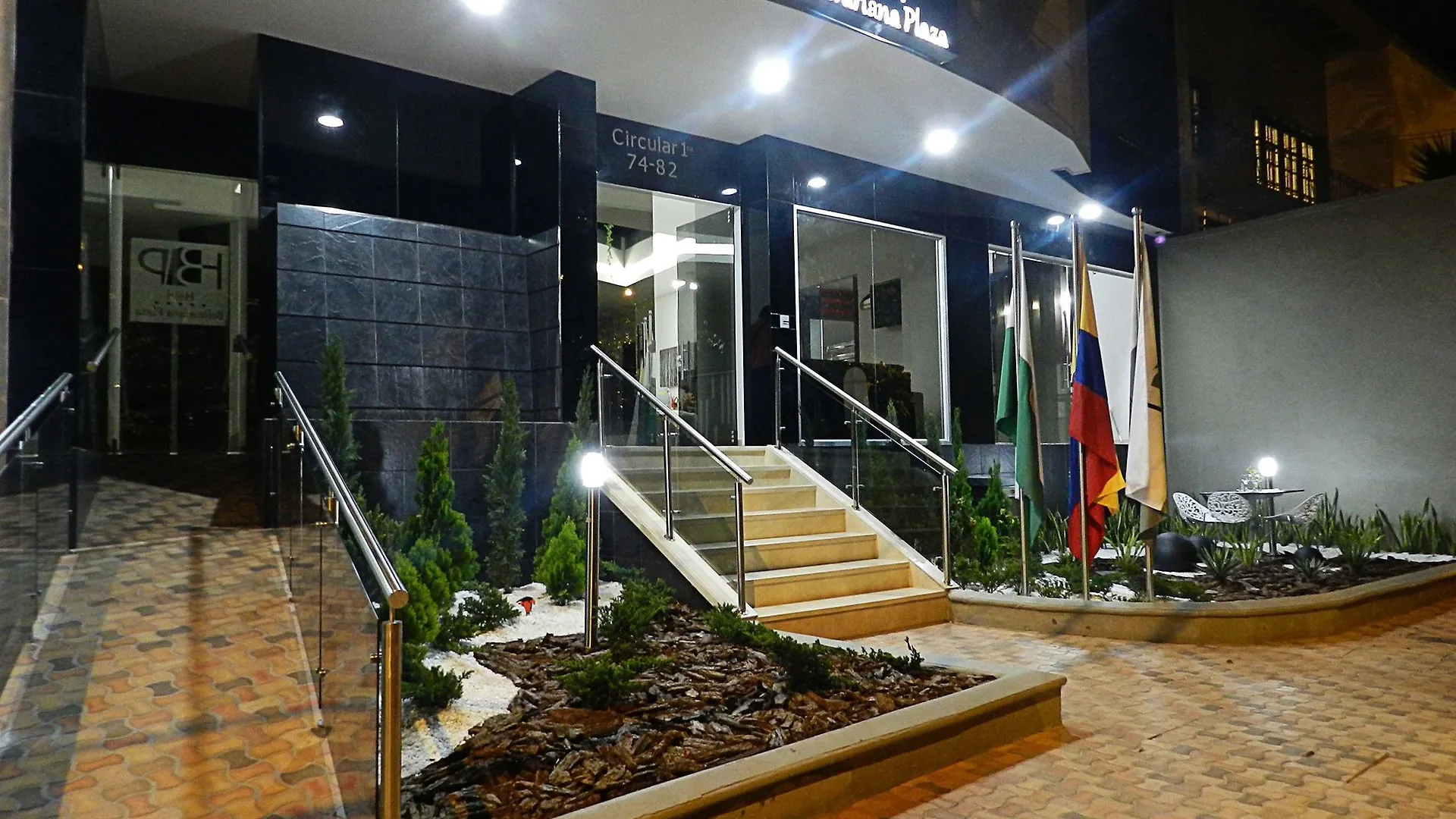 Hotel Bolivariana Plaza Medellin 4*,  Colombia
