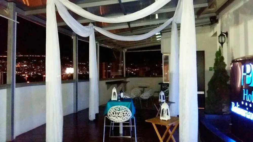 Hotel Bolivariana Plaza Medellin 4*,