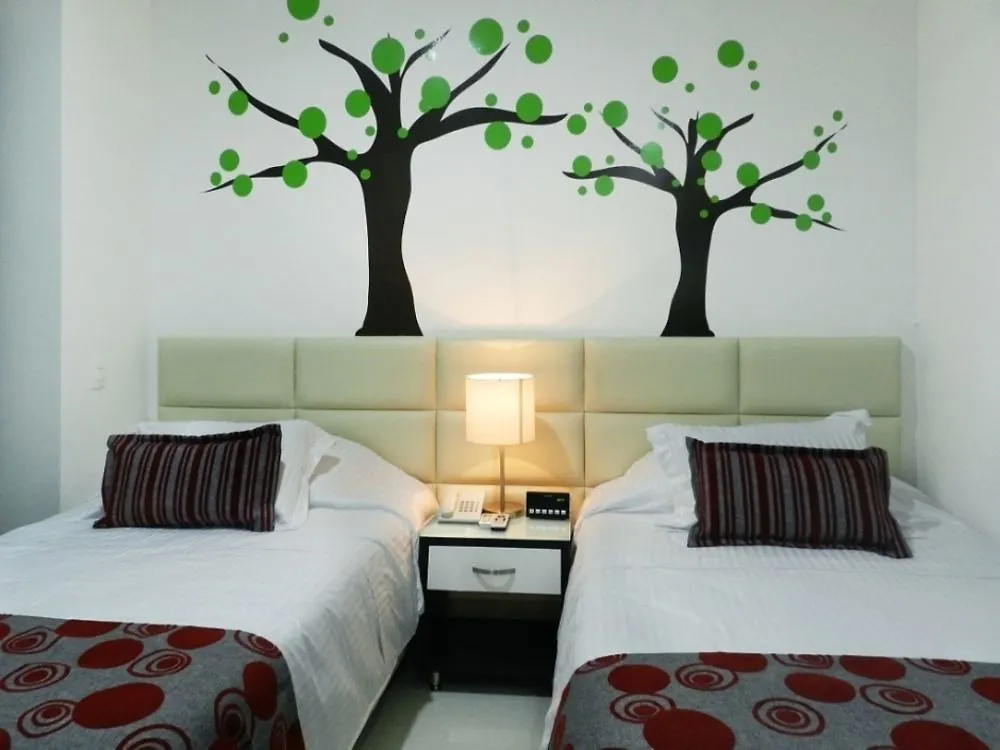 Hotel Bolivariana Plaza Medellin 4*,