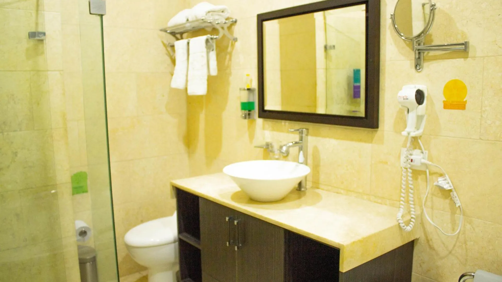 Hotel Bolivariana Plaza Medellin